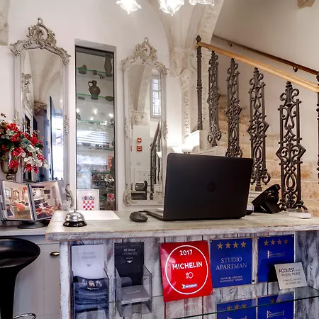 プリイェコ パレス