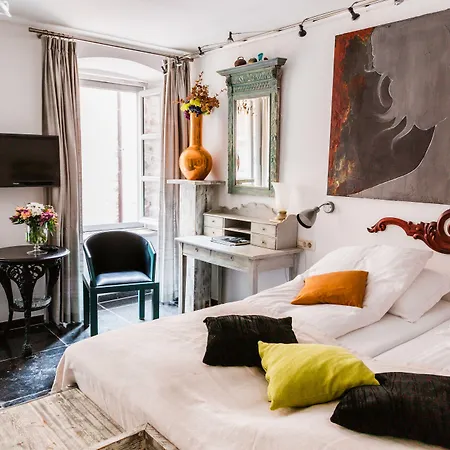 プリイェコ パレス