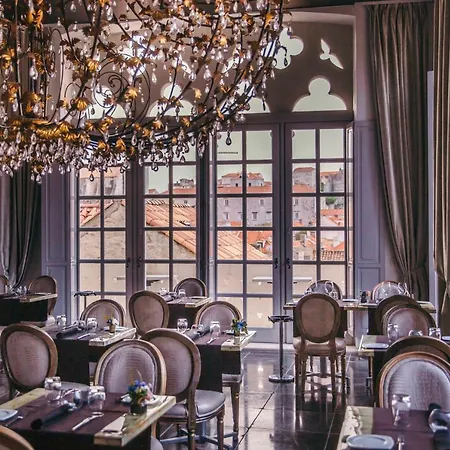 프리제코 팰리스 *