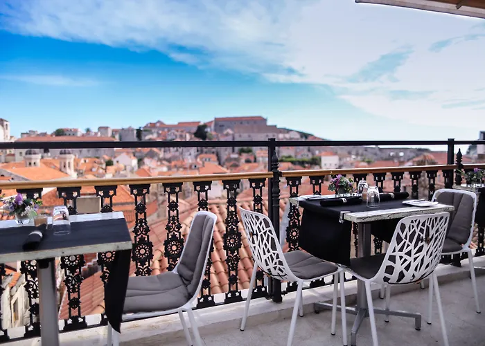 Prijeko Palace * Dubrovnik